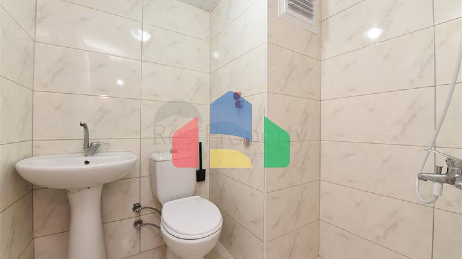 Великий пентхаус 4 + 1 з шикарними видами в районі Демірташ