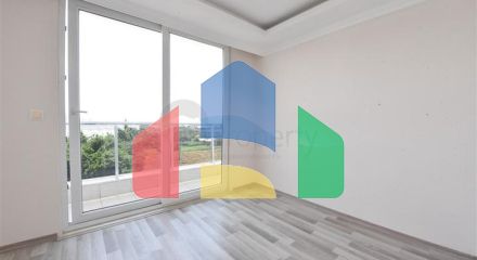 Великий пентхаус 4 + 1 з шикарними видами в районі Демірташ