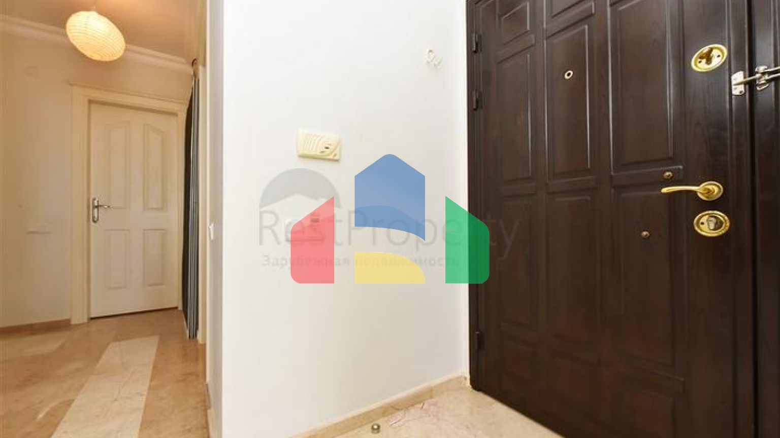 Простора квартира 2 + 1 з видом на море в тихому районі Аланії