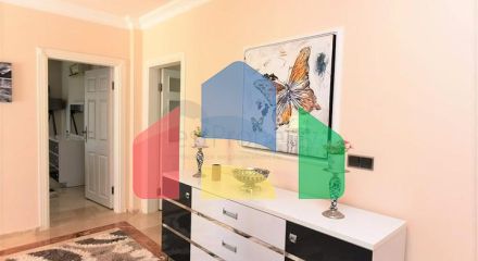 Вілла з видом на Середземне море в районі Демірташ