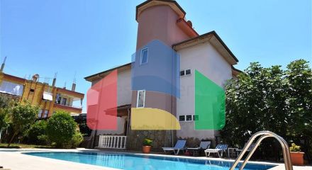 Вілла з видом на Середземне море в районі Демірташ