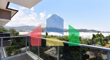 4 + 1 для великої родини в спокійному районі Демірташ