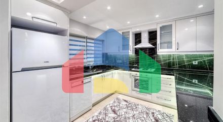 Вилла 5+1 в 800 м от пляжа с панорамными видами на море и горы