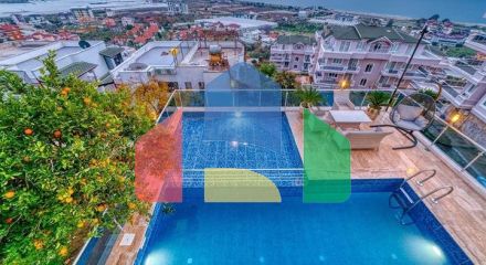 Вилла 5+1 в 800 м от пляжа с панорамными видами на море и горы