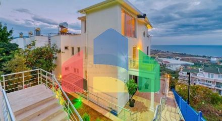 Вилла 5+1 в 800 м от пляжа с панорамными видами на море и горы