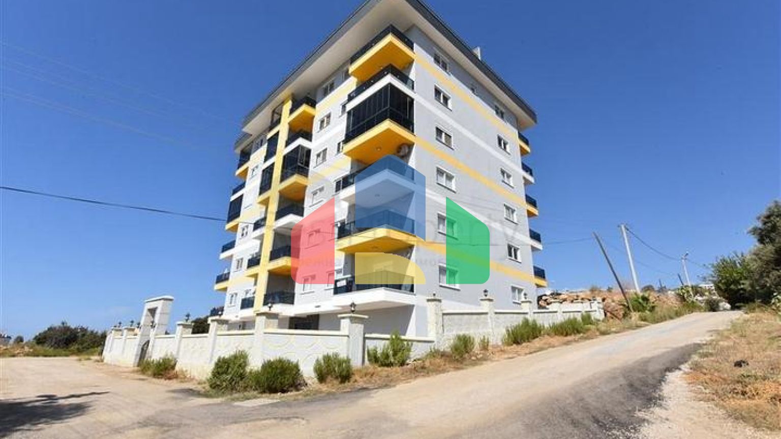 Продажа квартиры 2+1 в районе Демирташ по привлекательной цене