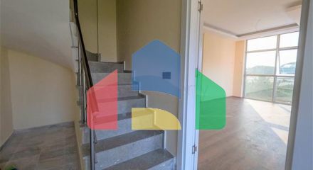 4+1 penthouse in the green area of Demirtas