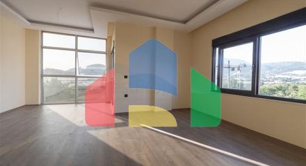 Пентхаус 4+1 в зеленом районе Демирташ