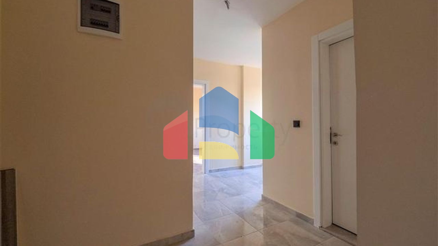 Пентхаус 4+1 в зеленом районе Демирташ