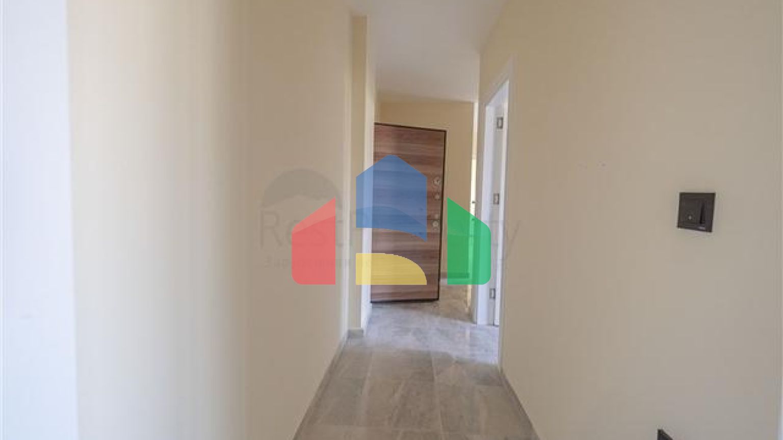 Пентхаус 4+1 в зеленом районе Демирташ