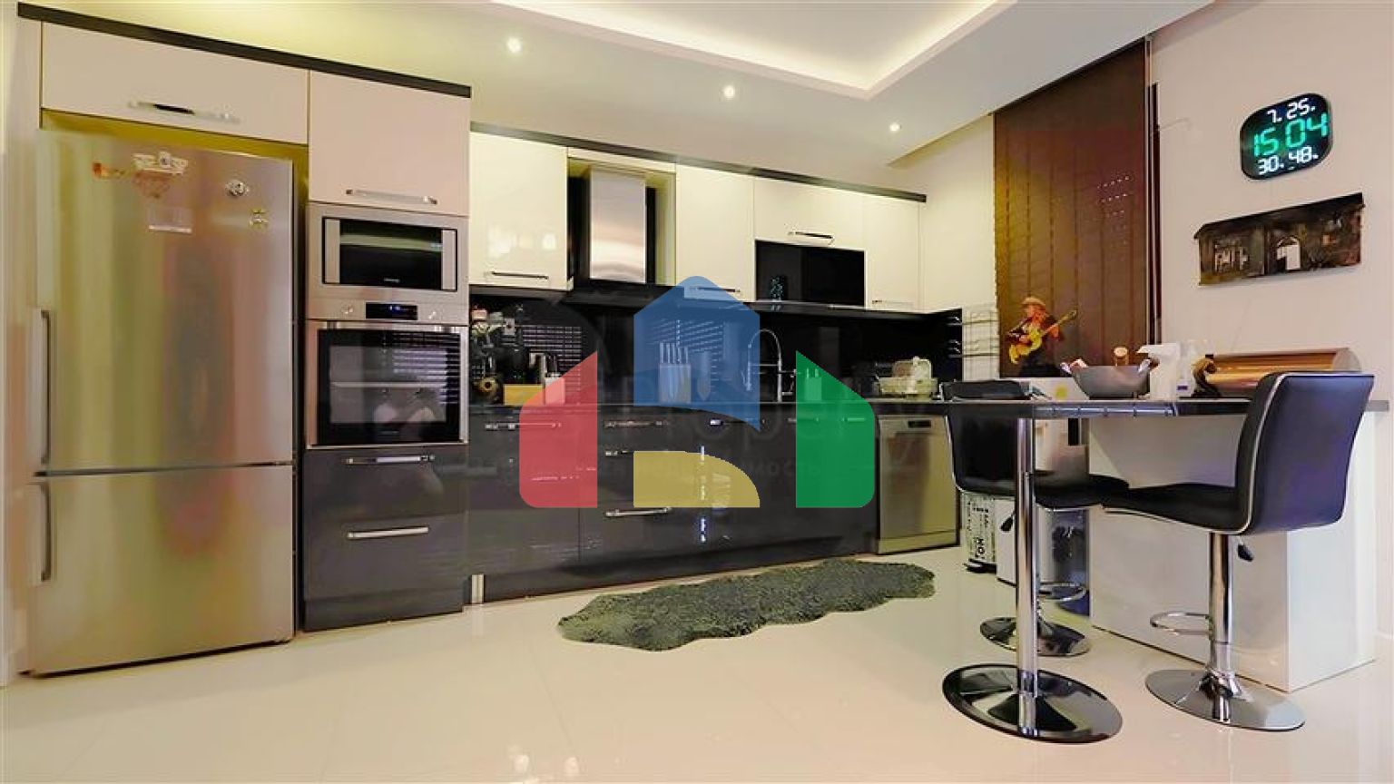 Затишок і комфорт біля моря: квартира з ідеальним розташуванням в Тосмурі