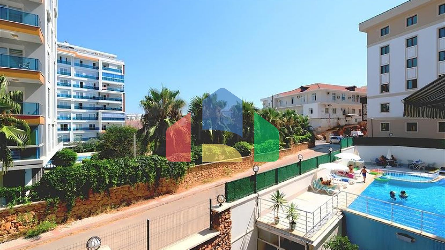 Квартира 2+1 в районе Тосмур в 400 м до моря