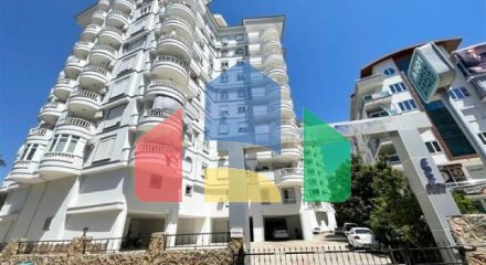 Apartment 3+1 with residence permit in Tosmur district