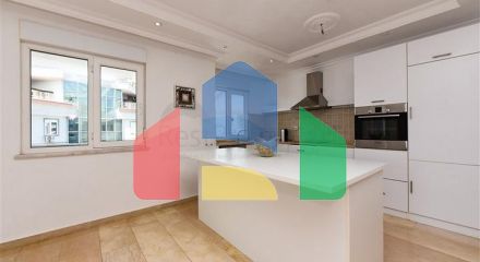 Apartment 3+1 with residence permit in Tosmur district