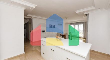 Apartment 3+1 with residence permit in Tosmur district