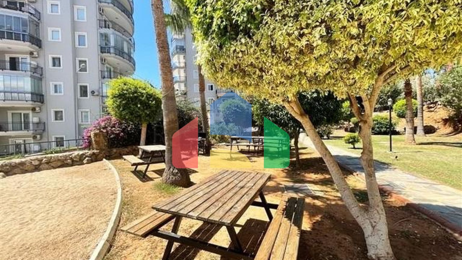 Квартира 3+1 под ВНЖ в районе Тосмур