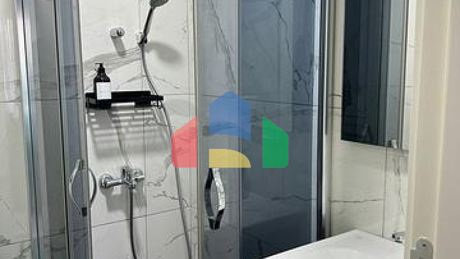 Апартаменты планировкой 2+1 в жилом комплексе в районе Тосмур