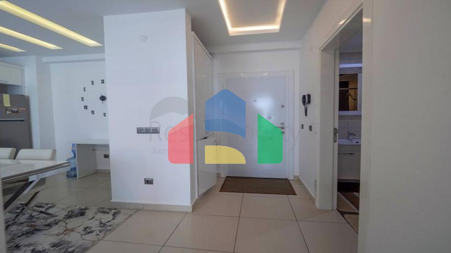 Просторная квартира 1+1 в одной из лучших резиденций в районе Тосмур