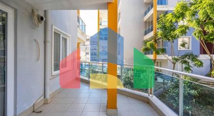 Просторная трехкомнатная квартира в пешей доступности к морю