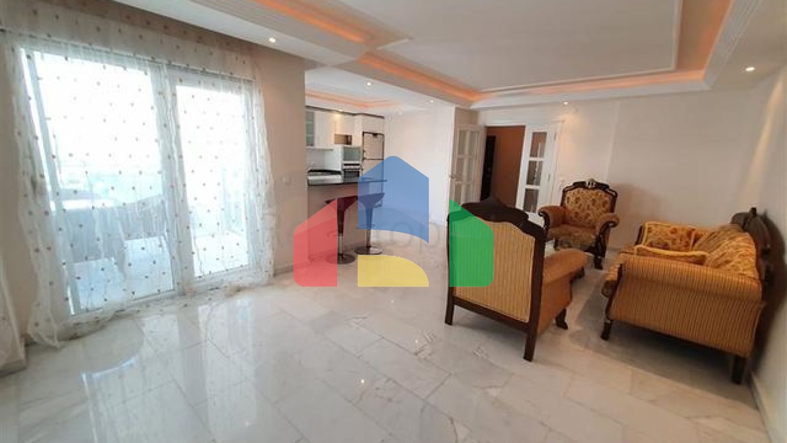 Квартира 2+1 на первой береговой линии в Тосмуре