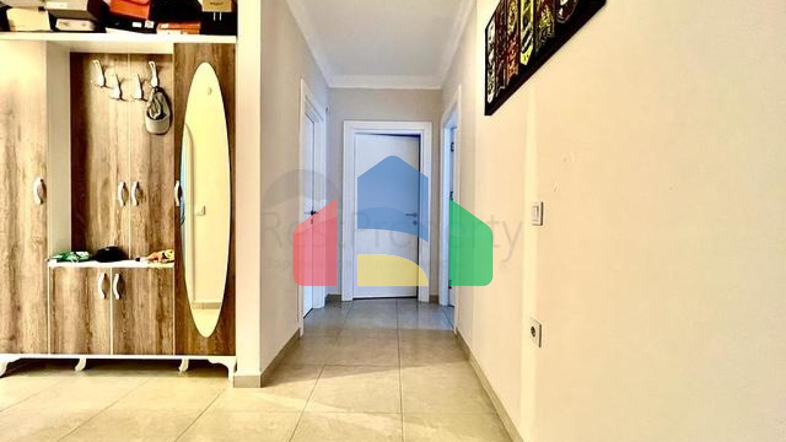 Две трехкомнатные квартиры под гражданство в 200 метрах от моря в районе Тосмур