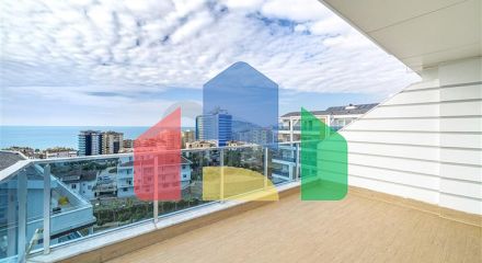 Пентхаус планировкой 3+1 с видом на Средиземное море Пентхаус планировкой 3+1 с видом на Средиземное море