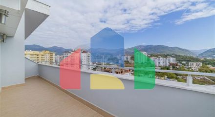 Пентхаус планировкой 3+1 с видом на Средиземное море Пентхаус планировкой 3+1 с видом на Средиземное море