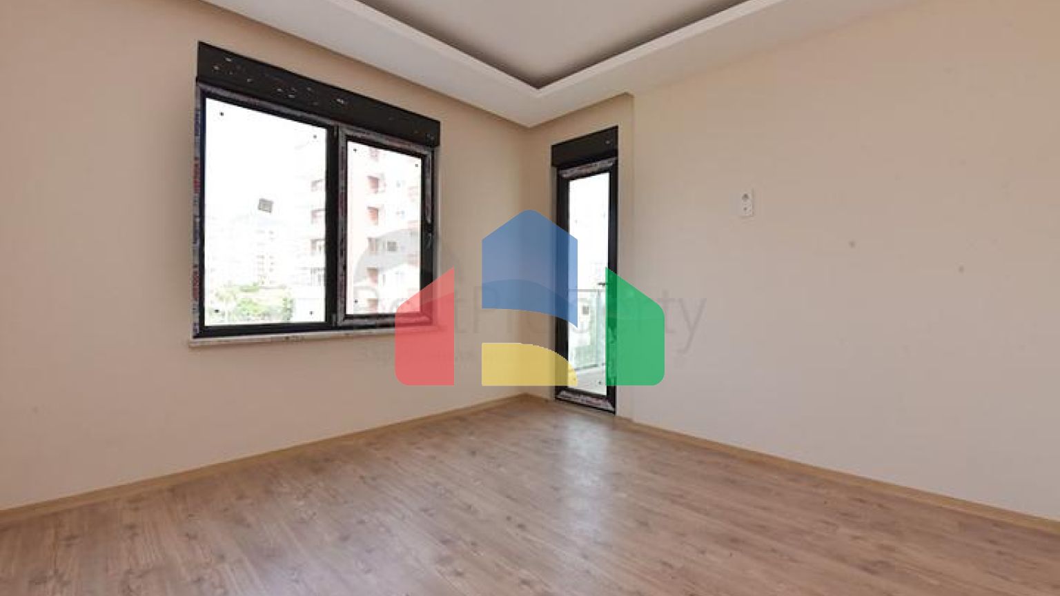 Квартира 1+1 в привлекательном комплексе района Тосмур