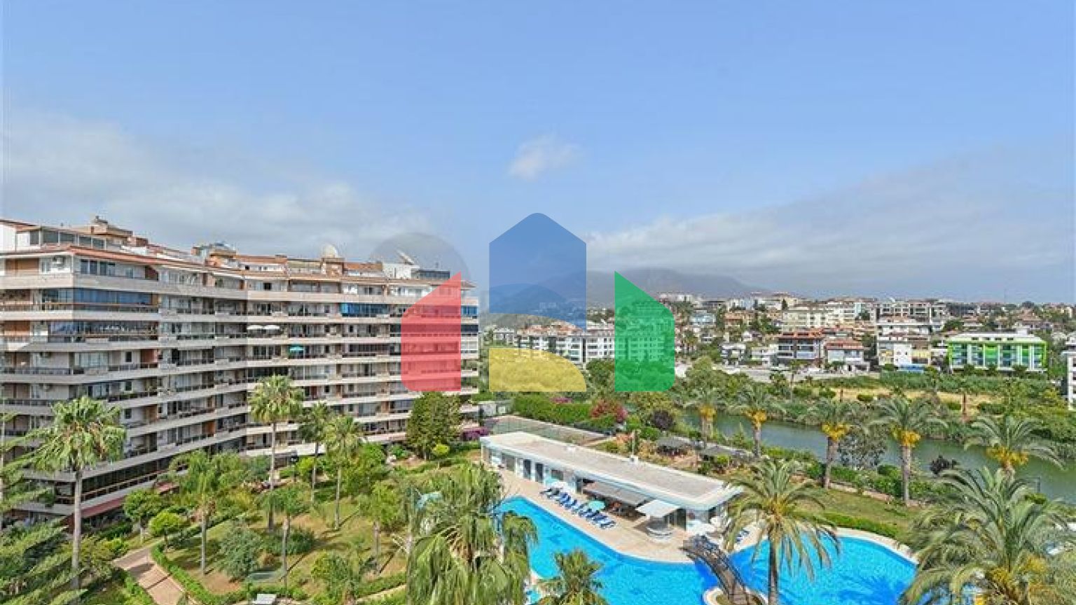 Просторная меблированная квартира 2+1 рядом с морем — идеальный вариант для жизни и отдыха