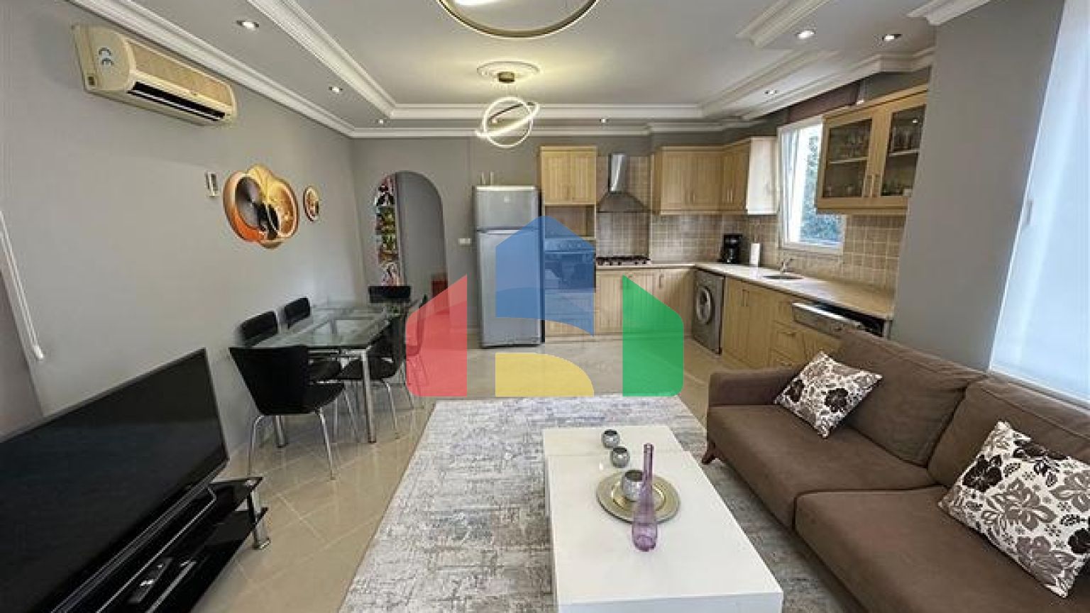 Трехкомнатная квартира в районе Тосмур