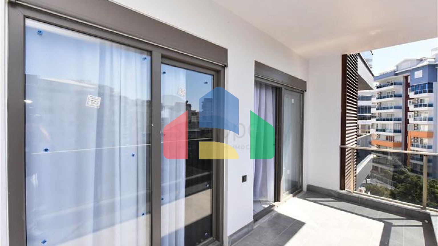 Квартира 1+1 в районе Тосмур