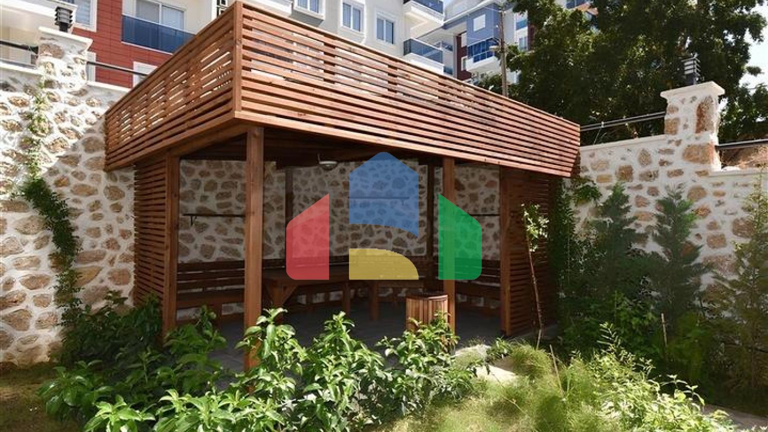 Квартира 1+1 в районе Тосмур