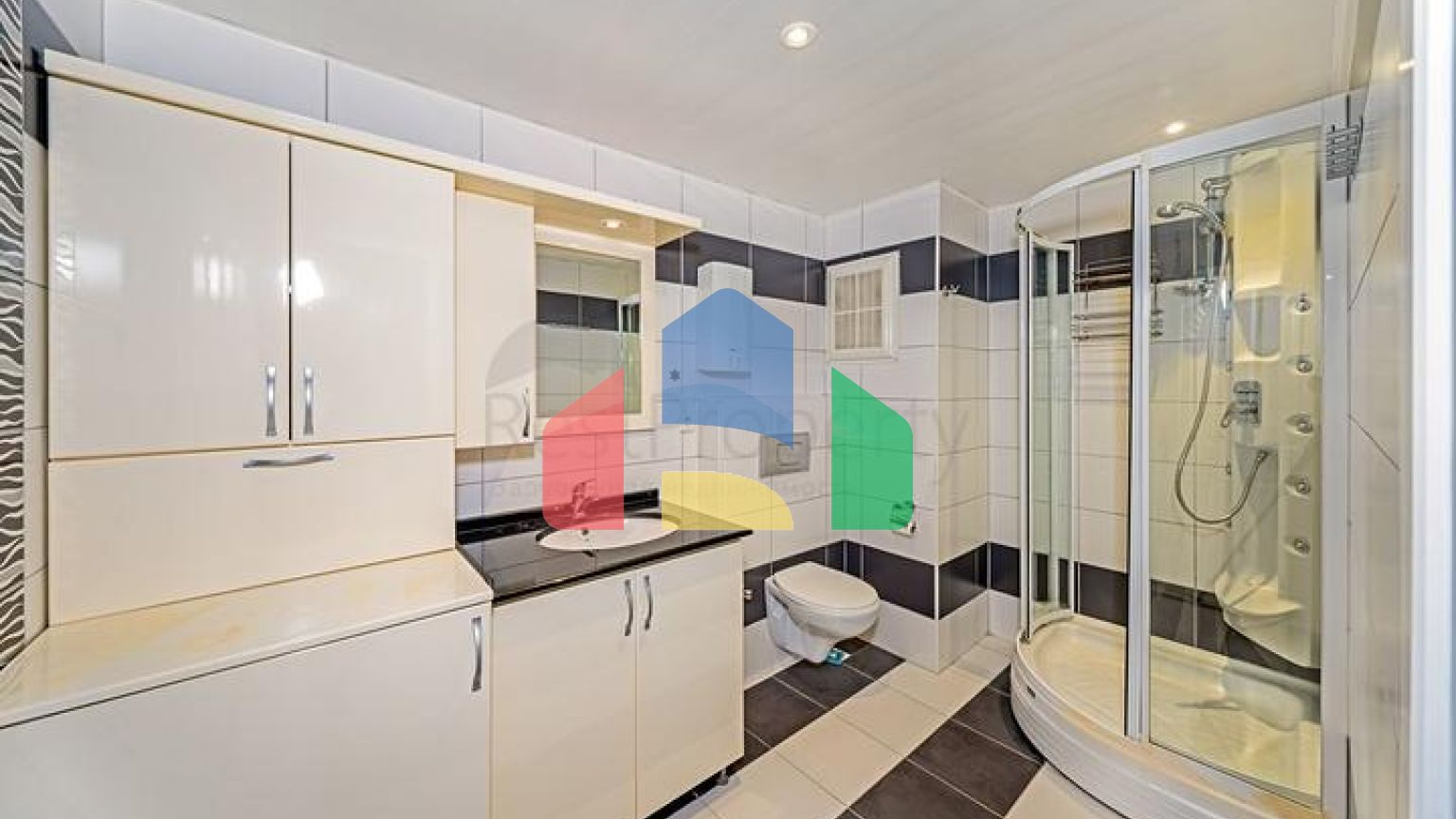 Квартира планировкой 2+1 в районе Тосмур