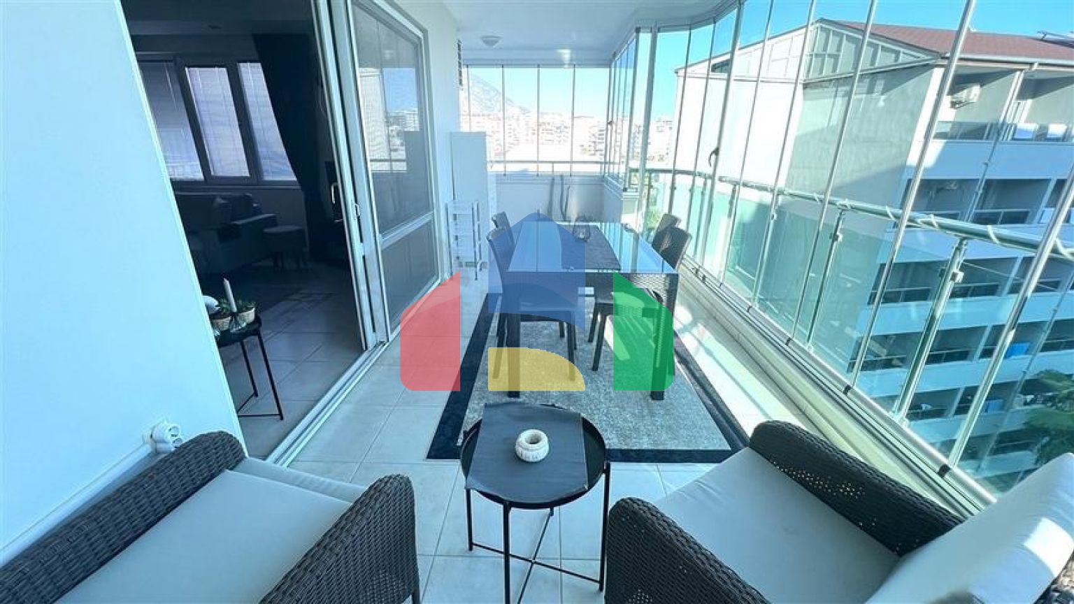 Квартира планировкой 2+1 в 200 м от моря