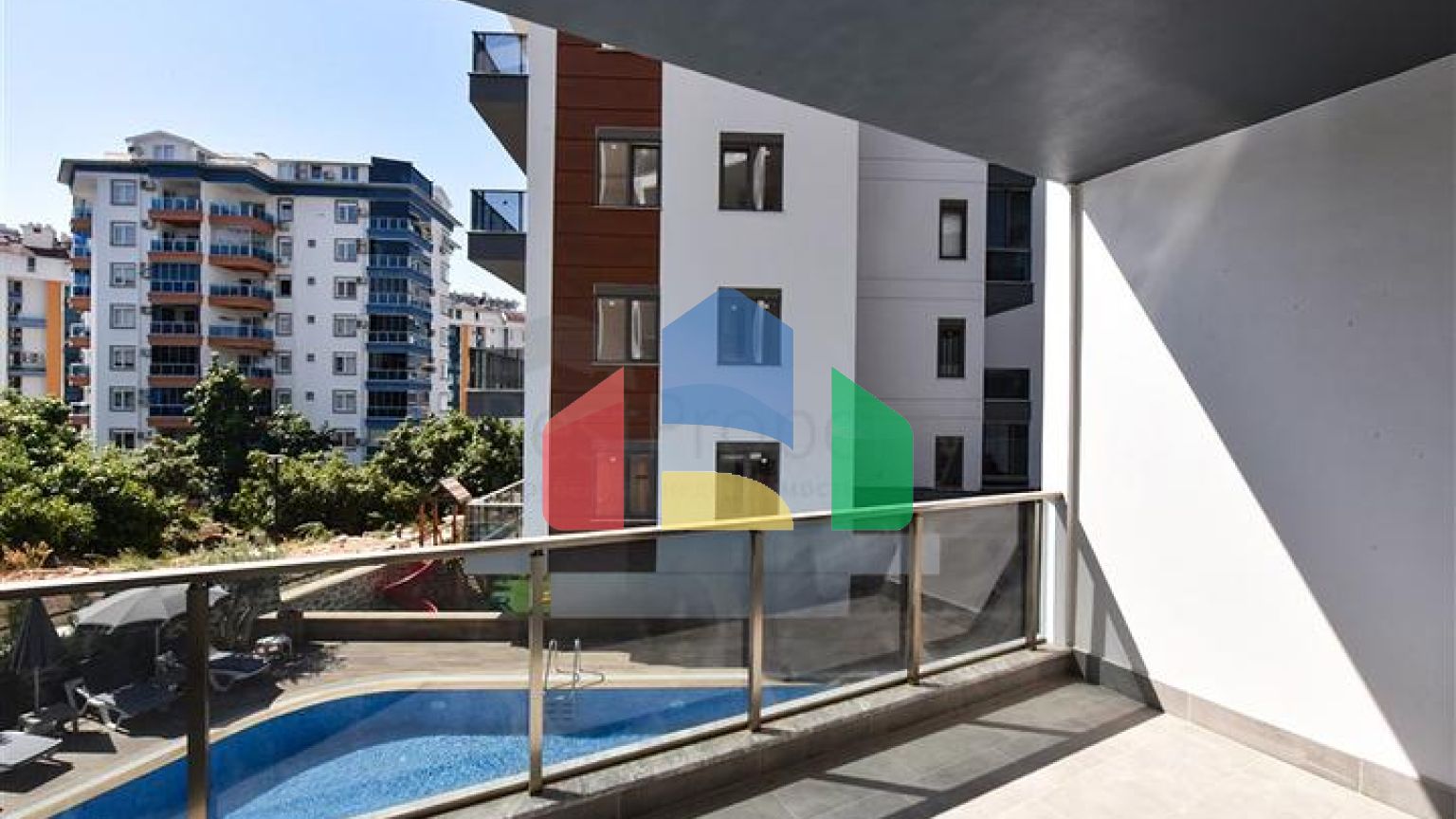 Садовый дуплекс планировкой 2+1 в районе Тосмур