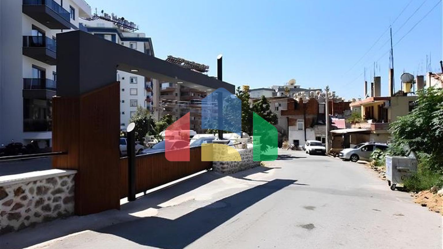 Садовый дуплекс планировкой 2+1 в районе Тосмур