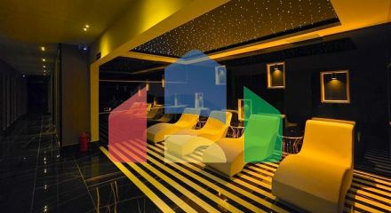 Elegant apartment by the sea with hotel infrastructure