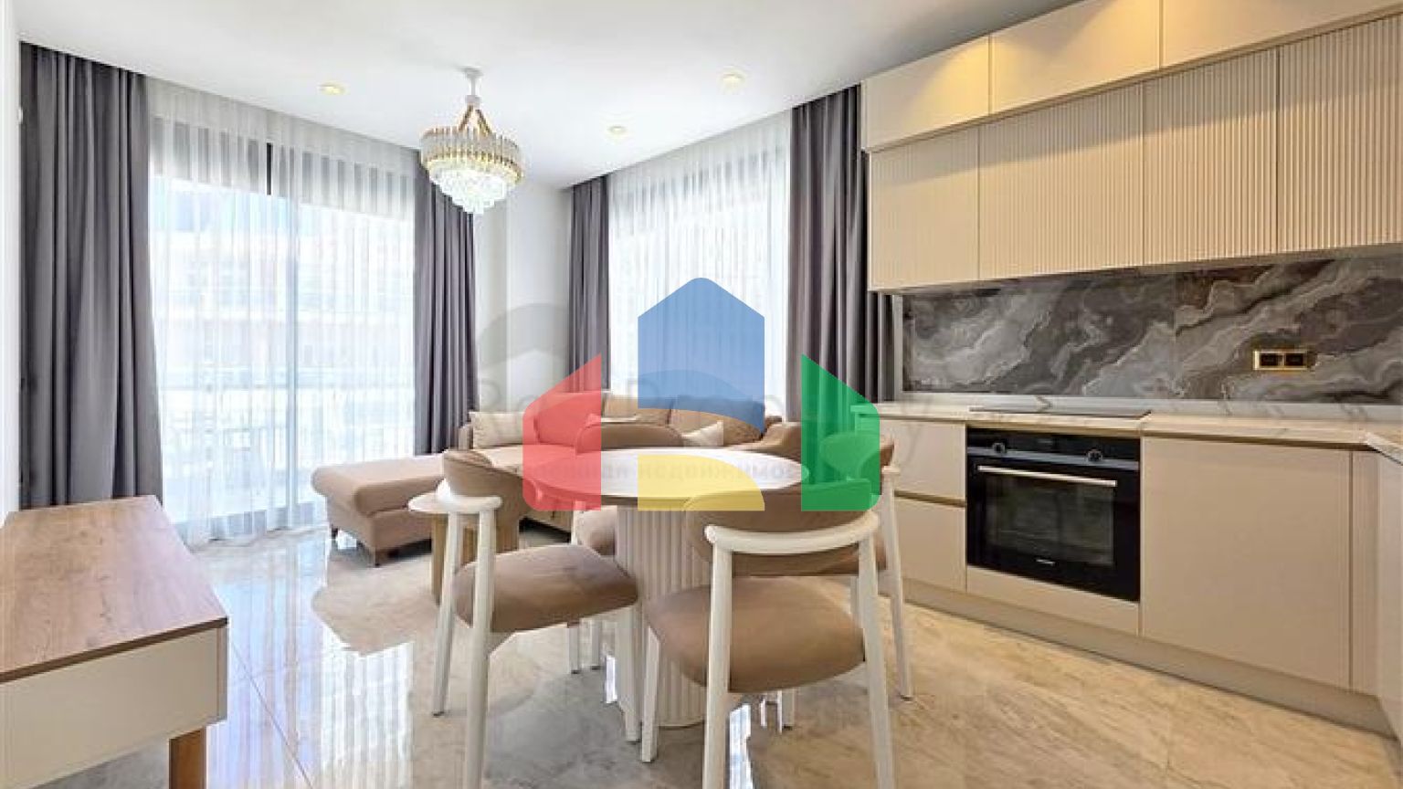 Элегантная квартира у моря с инфраструктурой отеля