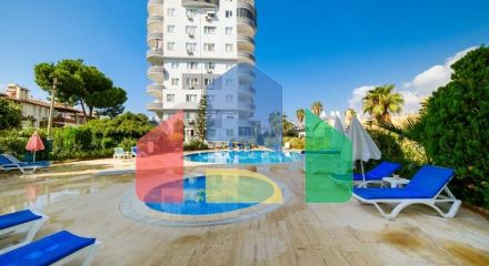 Велика квартира 2 + 1 для життя у відкритому для ВНЖ районі Тосмур