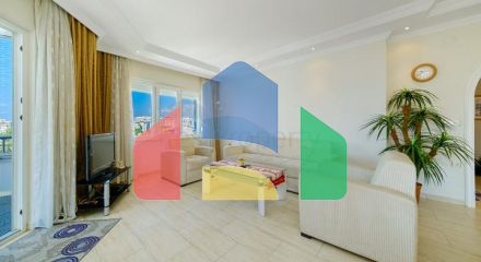 Велика квартира 2 + 1 для життя у відкритому для ВНЖ районі Тосмур