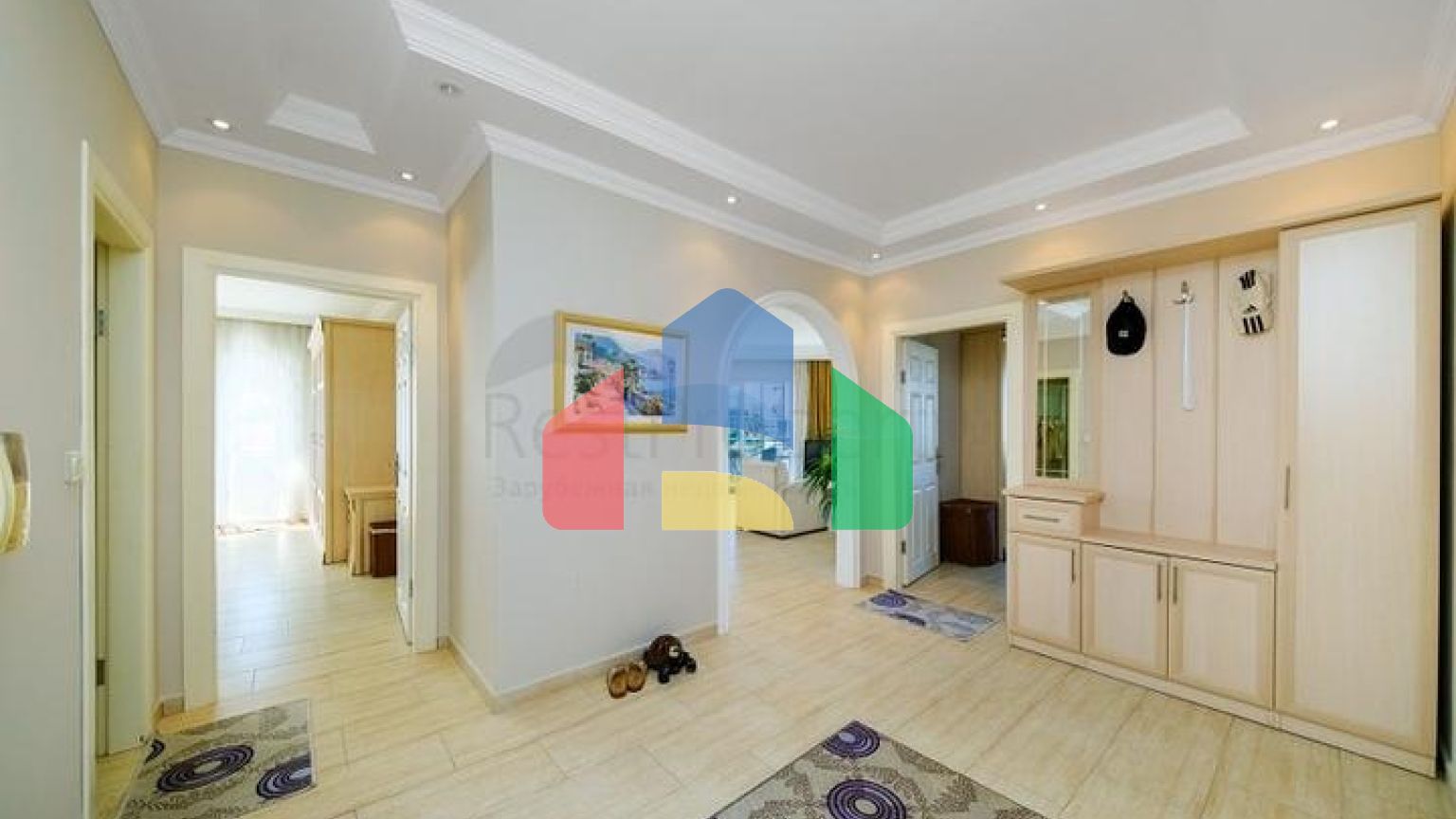 Велика квартира 2 + 1 для життя у відкритому для ВНЖ районі Тосмур