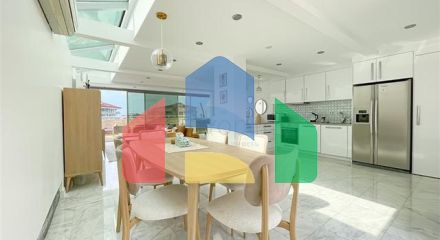 Пентхаус планировкой 3+1 с видом на море и горы Пентхаус планировкой 3+1 с видом на море и горы