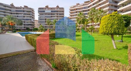 A 2+1 apartment in a complex with a family concept in the Tosmur area.