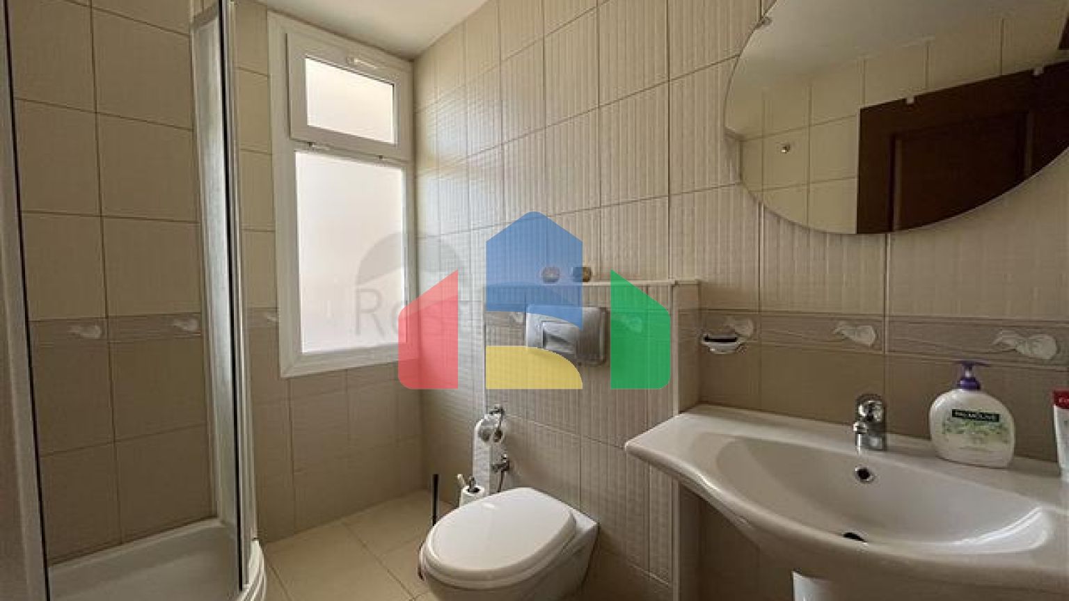 Квартира планировкой 2+1 в комплексе с семейной концепцией в районе Тосмур.