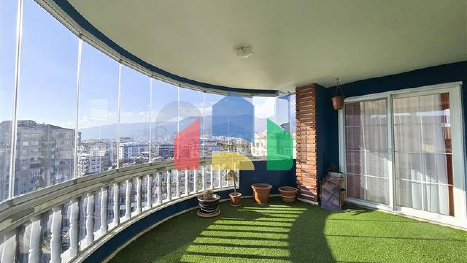 Трехкомнатная квартира по выгодной цене