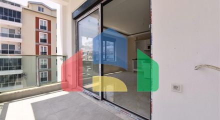 Квартира 1+1 в новом комплексе в районе Тосмур