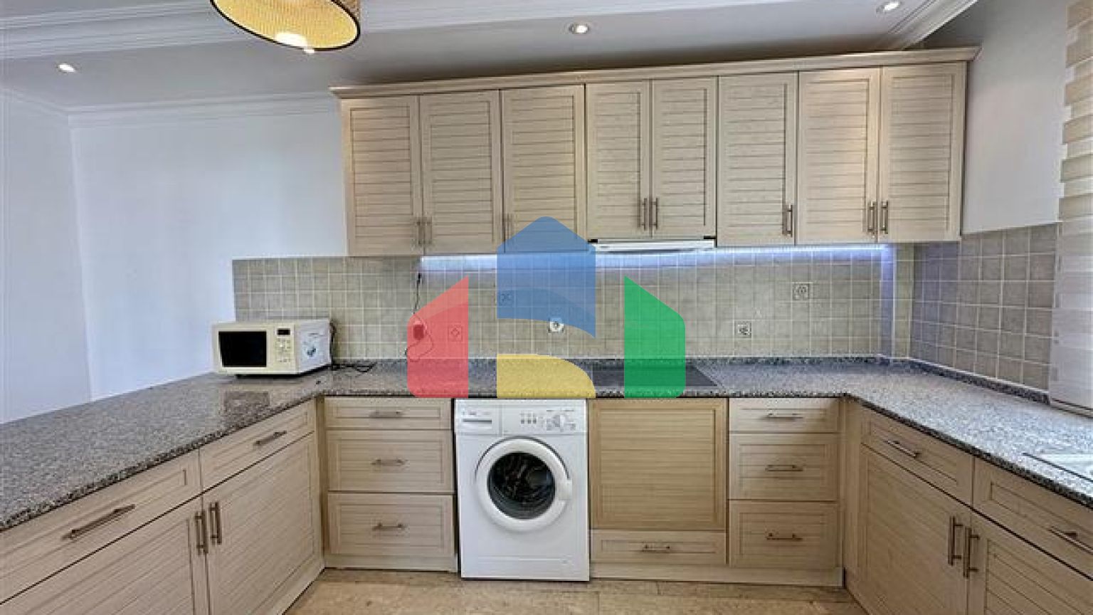 Квартира с мебелью 2+1 в районе Тосмур