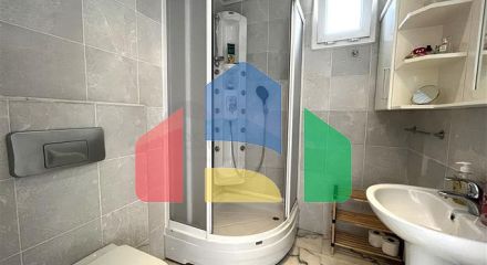 Квартира планировкой 3+1 в районе Тосмур 50м до моря. Квартира планировкой 3+1 в районе Тосмур 50м до моря.