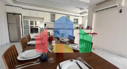 Квартира планировкой 3+1 в районе Тосмур 50м до моря. Квартира планировкой 3+1 в районе Тосмур 50м до моря.