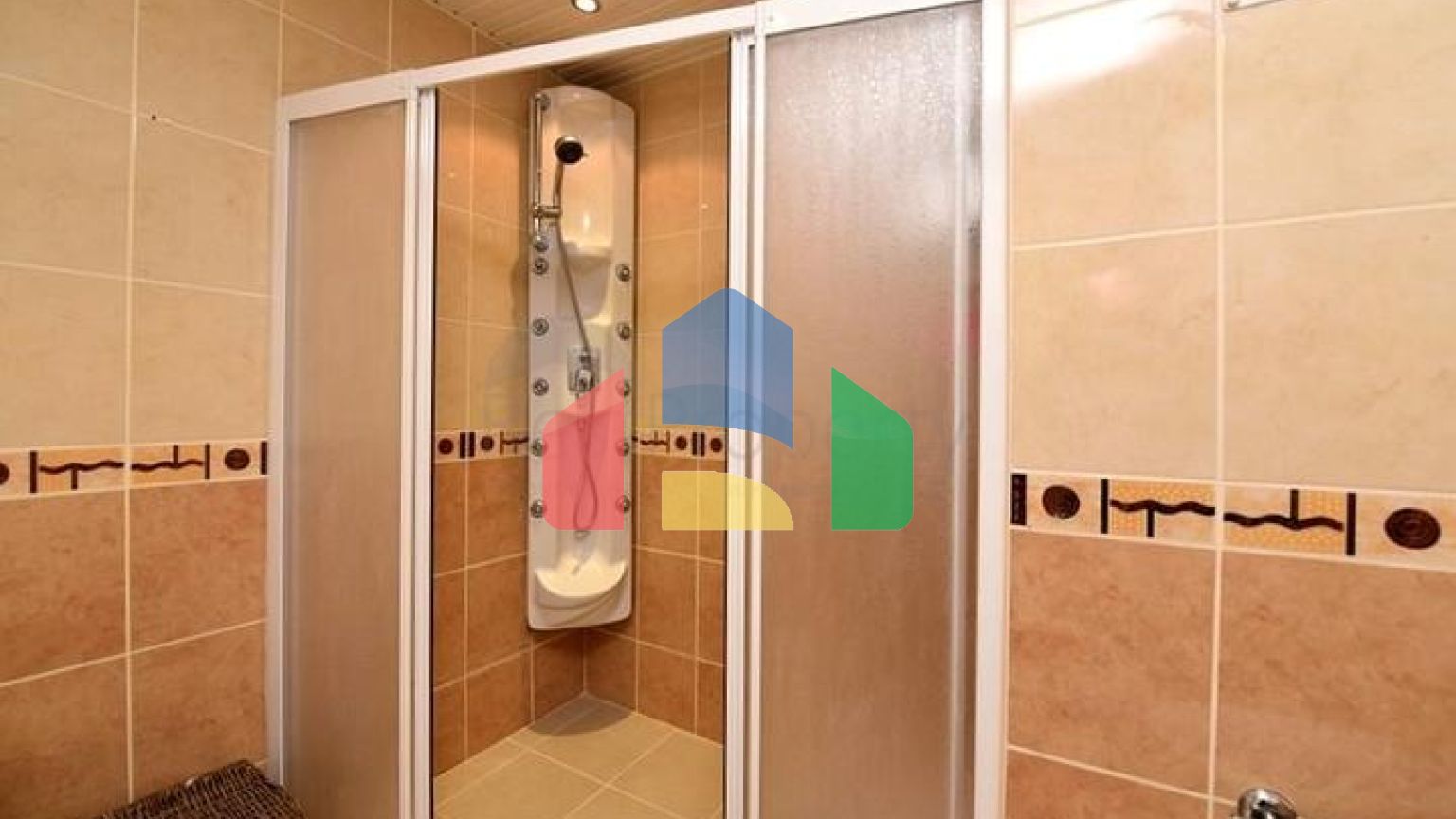 Большая квартира на первой линии